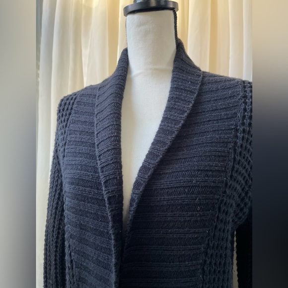 Old Navy Black Knit Cardigan - Picture 6 of 12